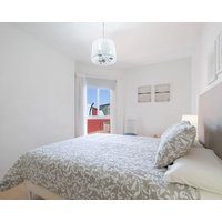 Holiday Home 'Miramar 7' with Private Terrace and Wi-Fi