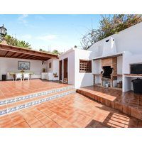 Stunning Villa Casa Concha With Mountain View Sea View Wi-fi Garden Terrace & Pool; Parking Available