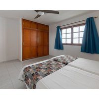 Apartamentos La Peñita