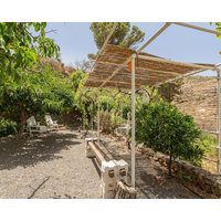 'Honorata' with Shared Garden and Wi-Fi