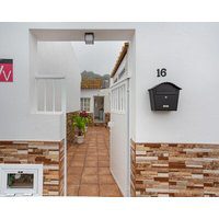 Vacation Apartment Alojamiento Los Abuelos 3 With Private Terrace And Wi-fi