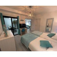 MarVillaFuerte - One Bedroom Apartment Sleeps 4