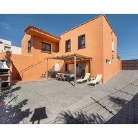 Vacation Home 'María - Tenerife Sur' with Mountain View Wi-Fi and Air Conditioning