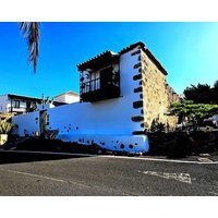 Enjoy A Cozy Retreat In Our Casa Isaítas - (peñita)