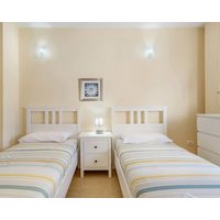 Holiday Home 'Miramar 2' with Mountain View and Wi-Fi